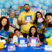 Carregar imagem no visualizador da galeria, Kit com 32 livros - Capa Dura